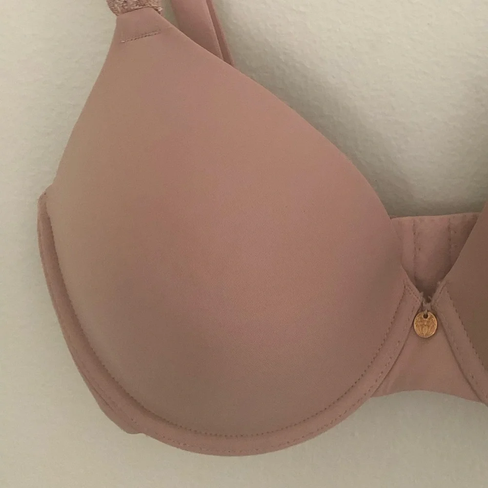 Natori ✨️ Women's Tan Bra Size 32D